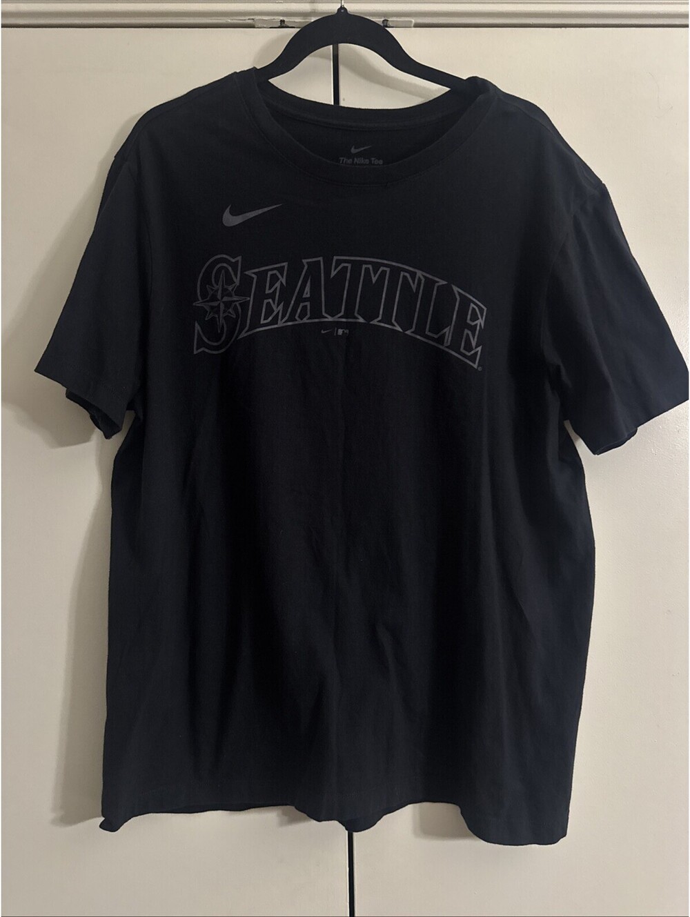 Nike Seattle Mariners MLB Alternate Wordmark Black Graphic T-Shirt Men's Size L